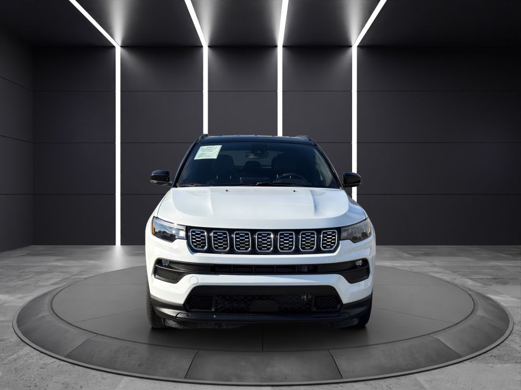 2023 Jeep Compass Image 2