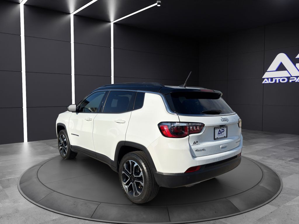 2023 Jeep Compass Image 4
