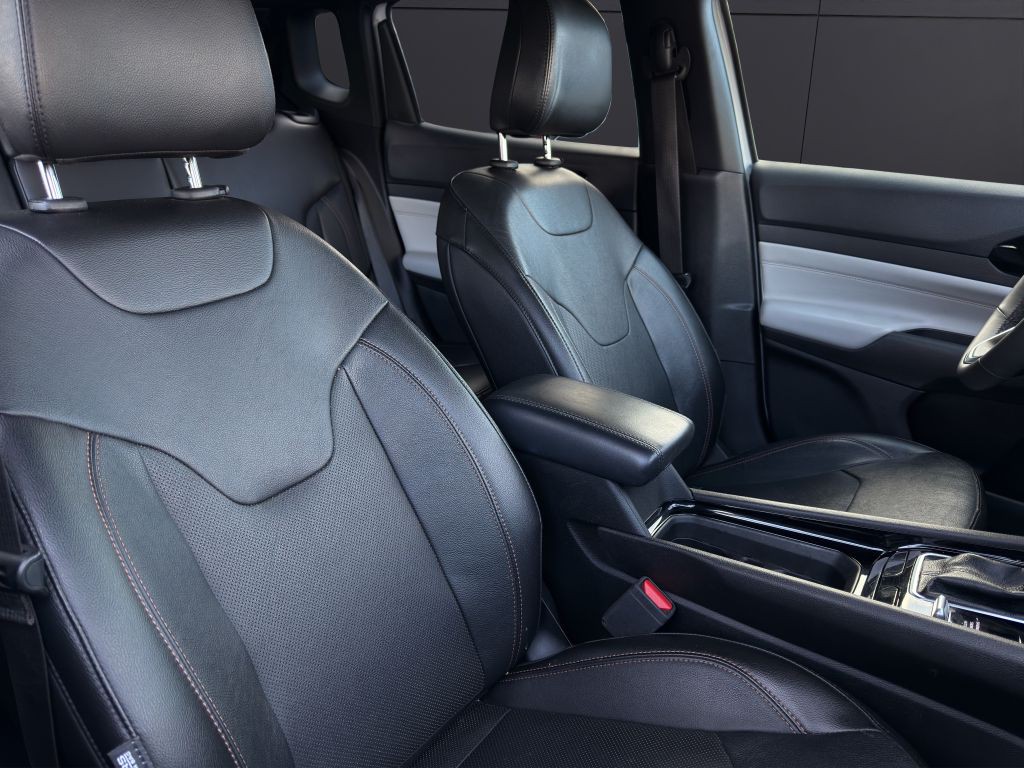 2023 Jeep Compass Image 14