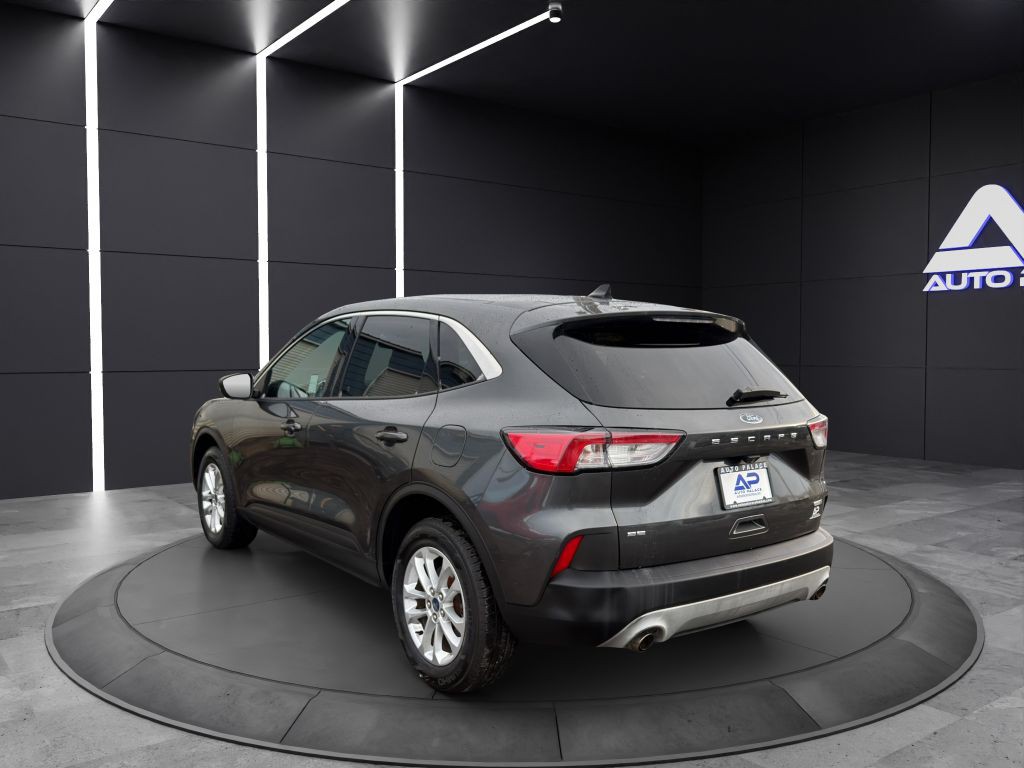 2020 Ford Escape Image 4