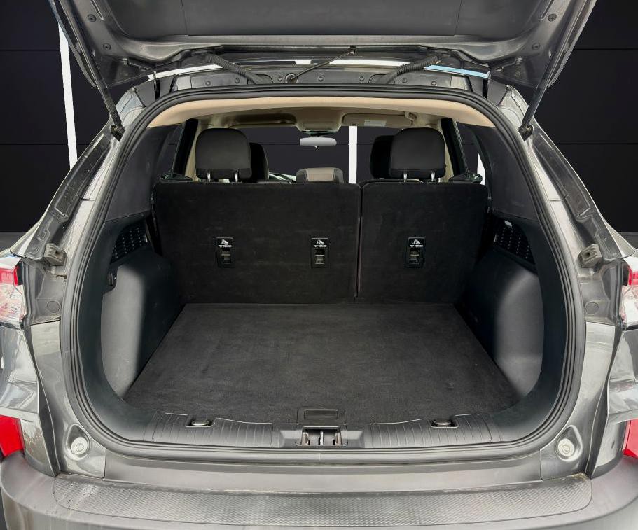 2020 Ford Escape Image 21