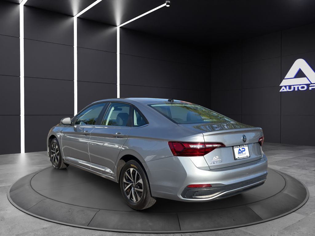2024 Volkswagen Jetta Image 4