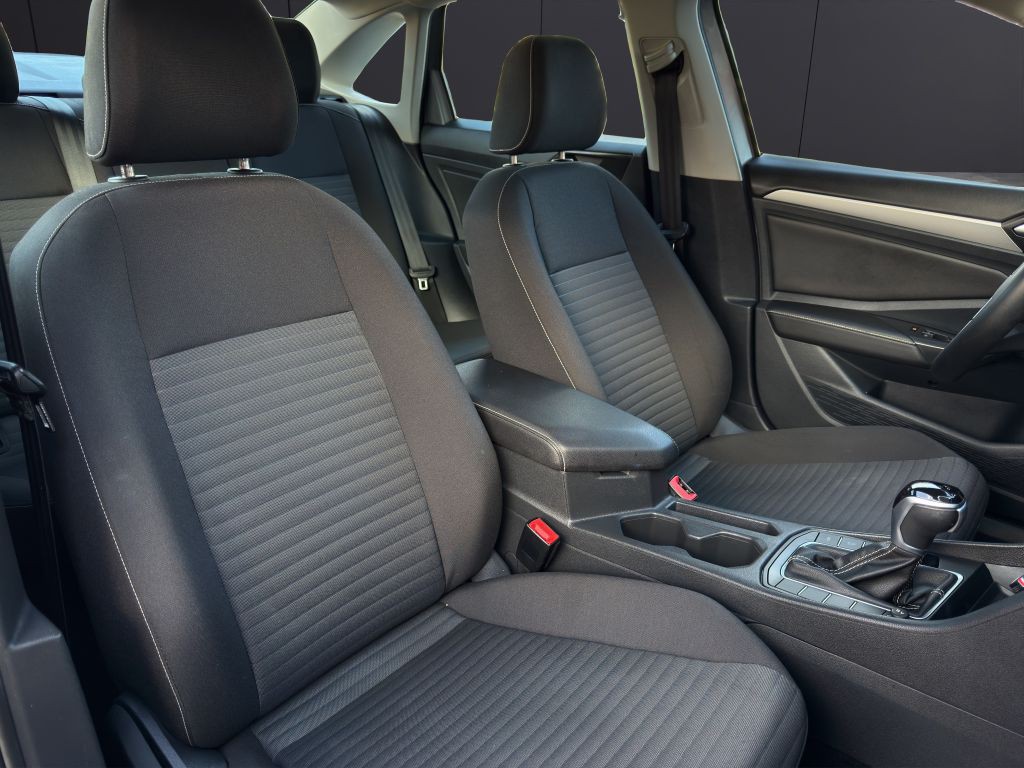 2024 Volkswagen Jetta Image 14