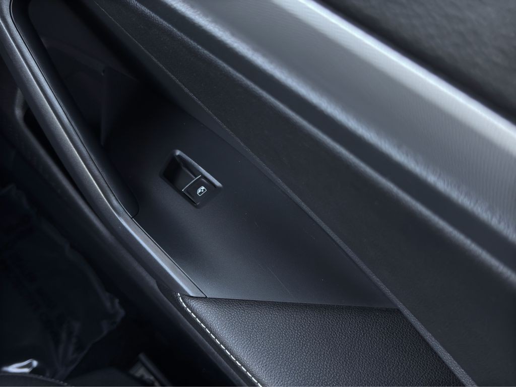 2024 Volkswagen Jetta Image 15