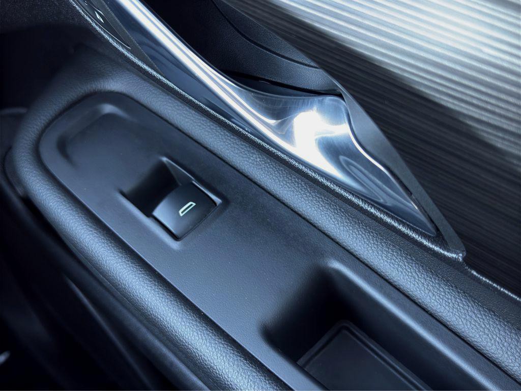 2024 GMC Terrain Image 15