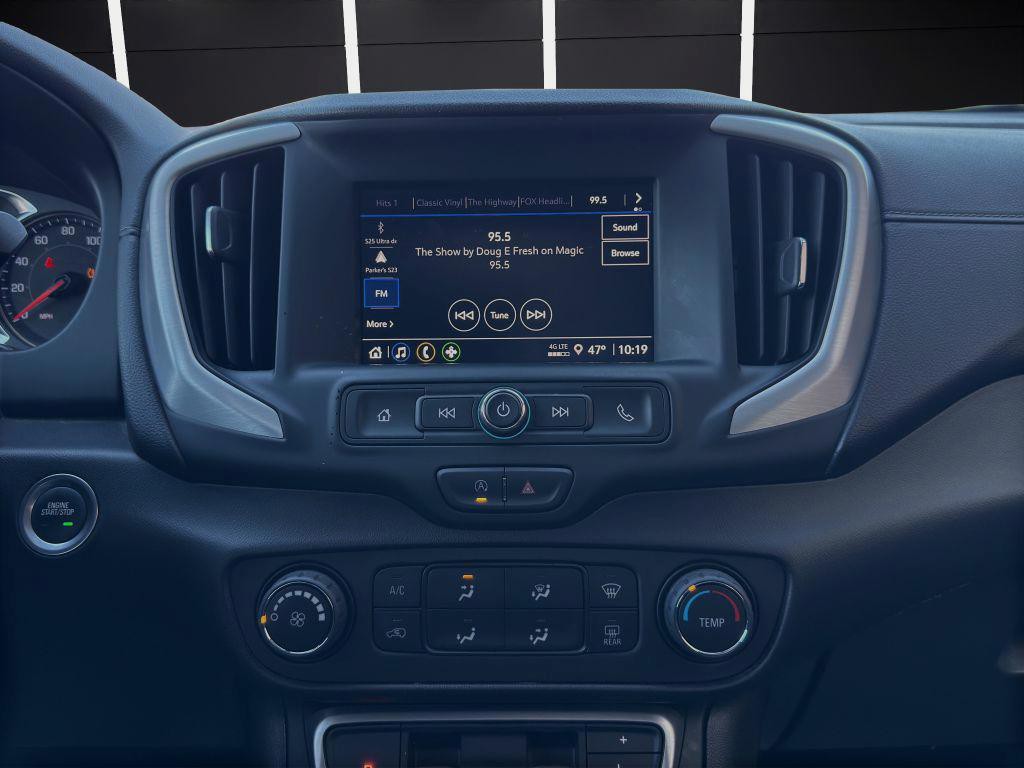 2024 GMC Terrain Image 17