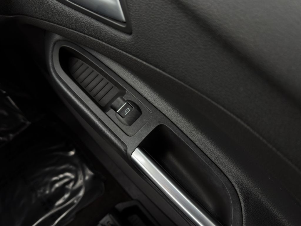 2019 Ford Escape Image 15