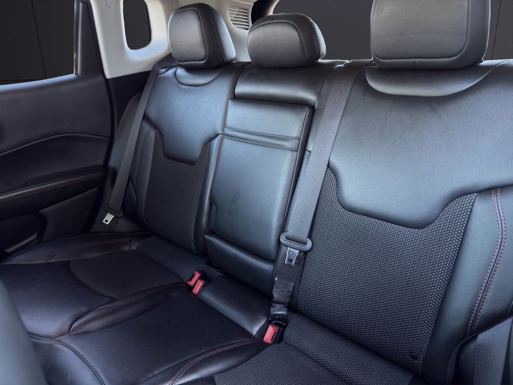 2019 Jeep Compass Image 20