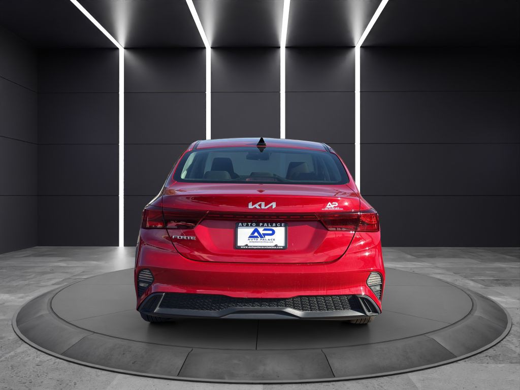 2023 Kia Forte Image 5