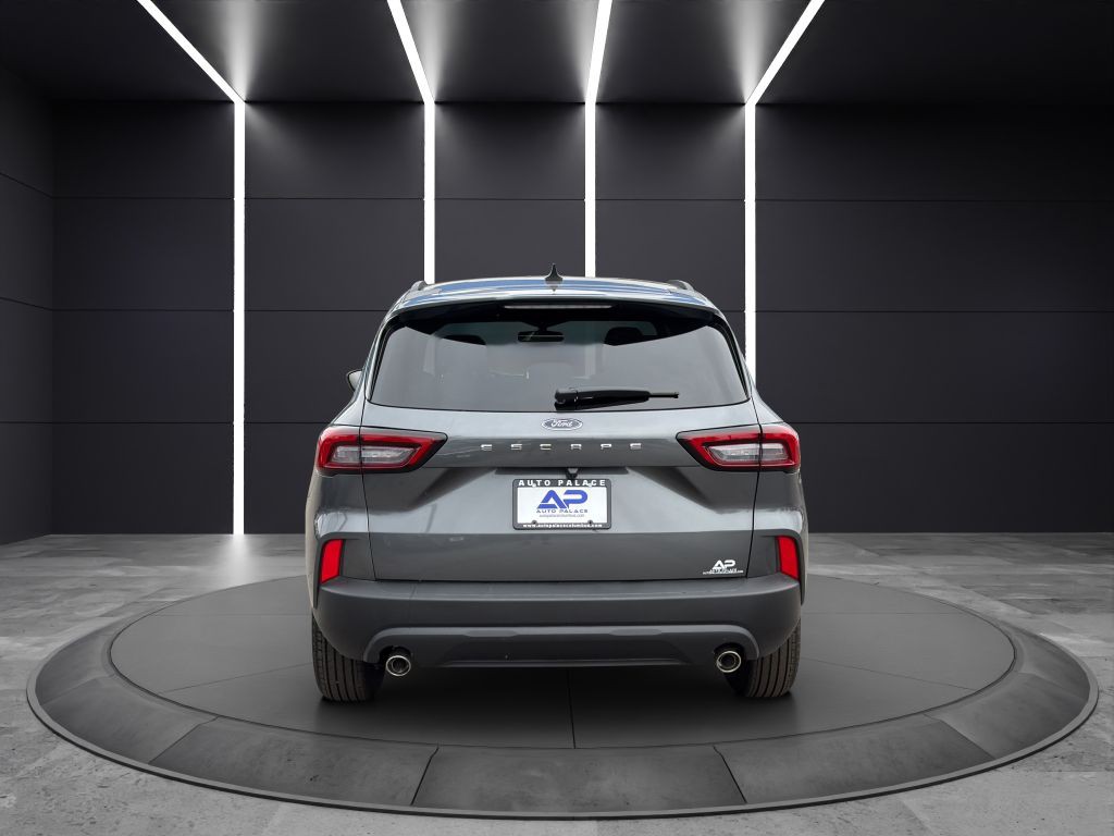 2025 Ford Escape Image 5