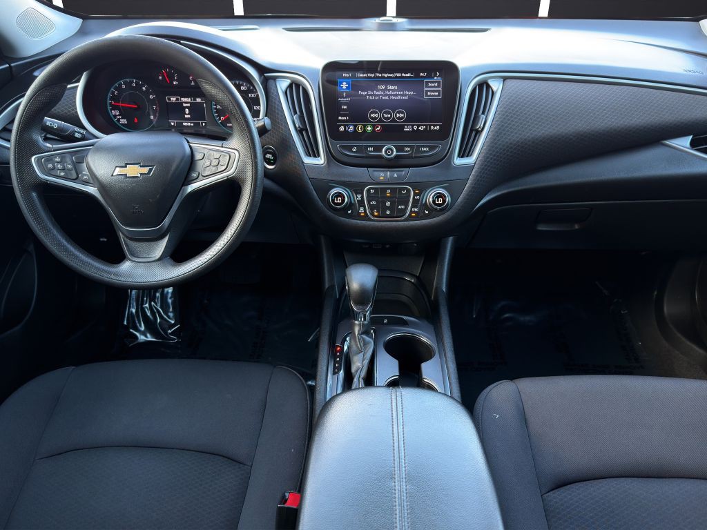 2023 Chevrolet Malibu Image 13