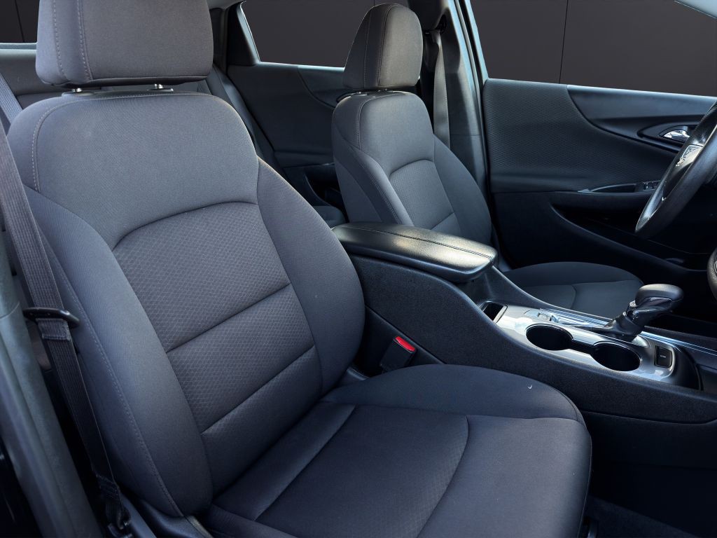 2023 Chevrolet Malibu Image 14