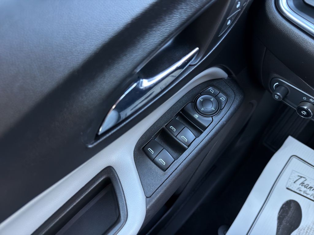 2021 Chevrolet Equinox Image 11