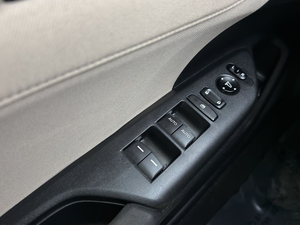 2018 Honda Civic Image 11