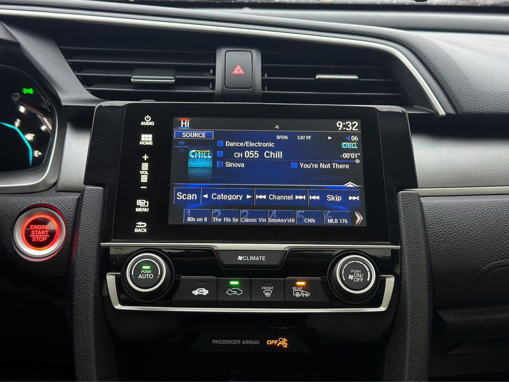 2018 Honda Civic Image 18