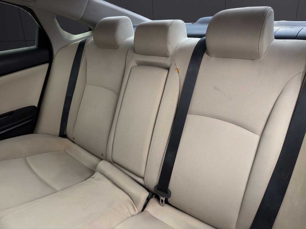 2018 Honda Civic Image 22