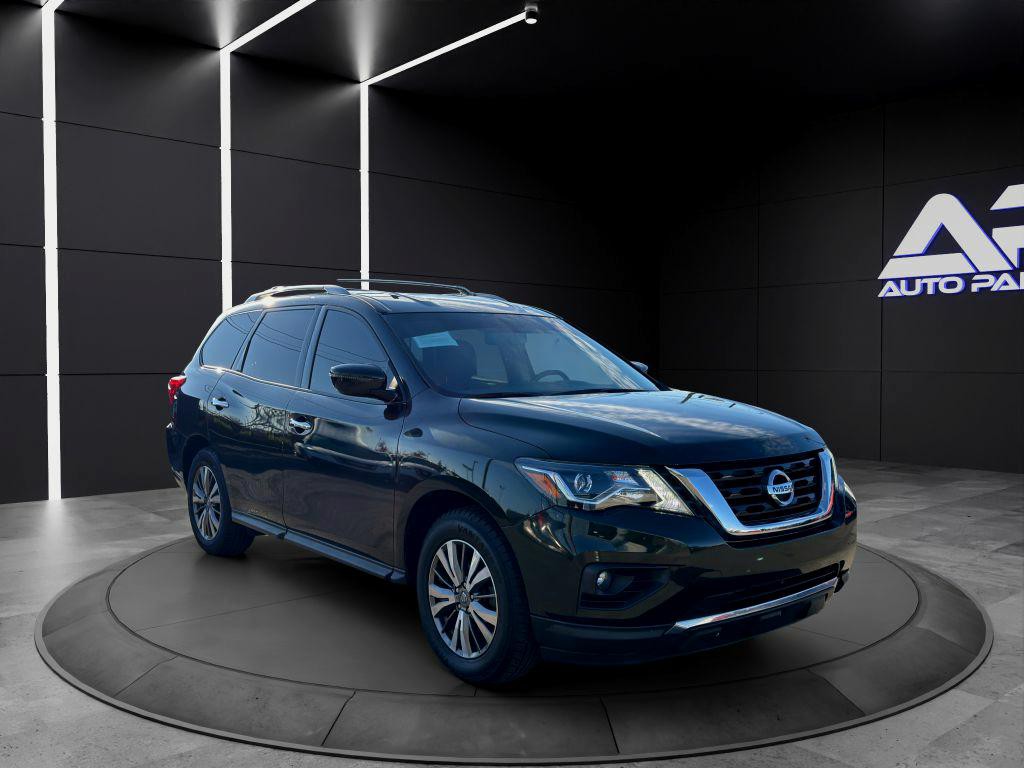 2020 Nissan Pathfinder Image 3