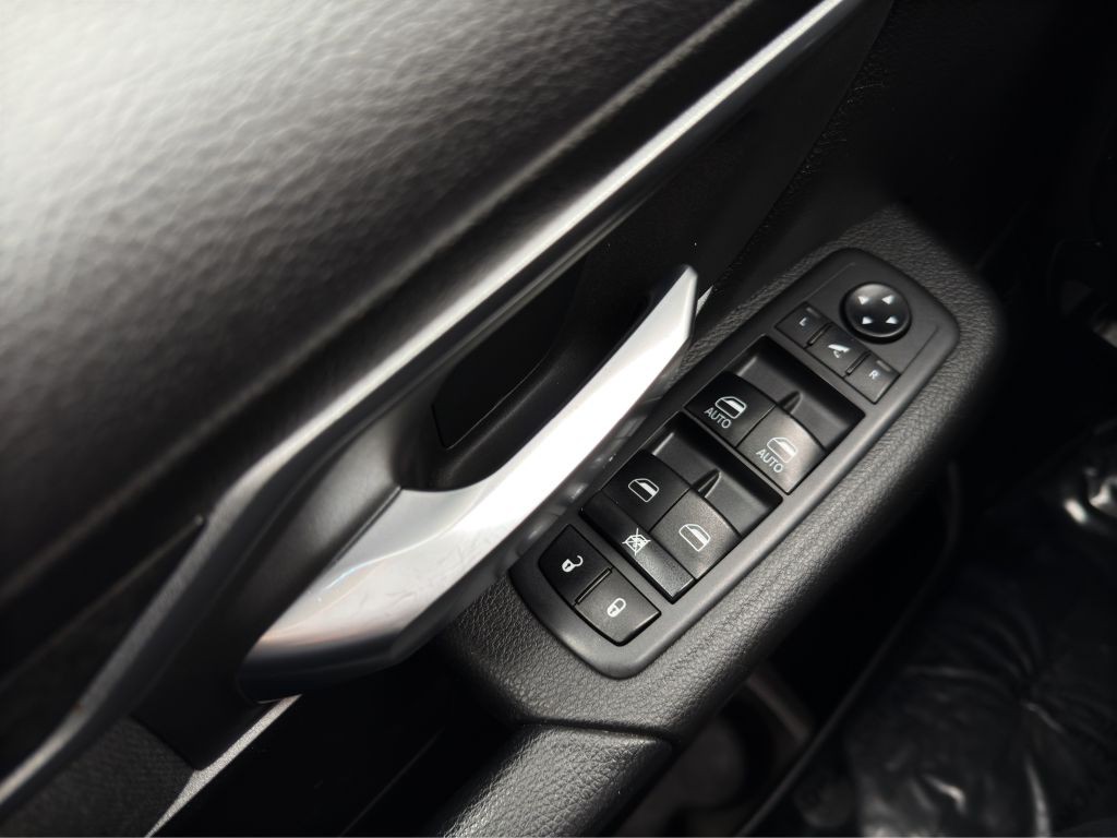 2019 RAM 1500 Image 11