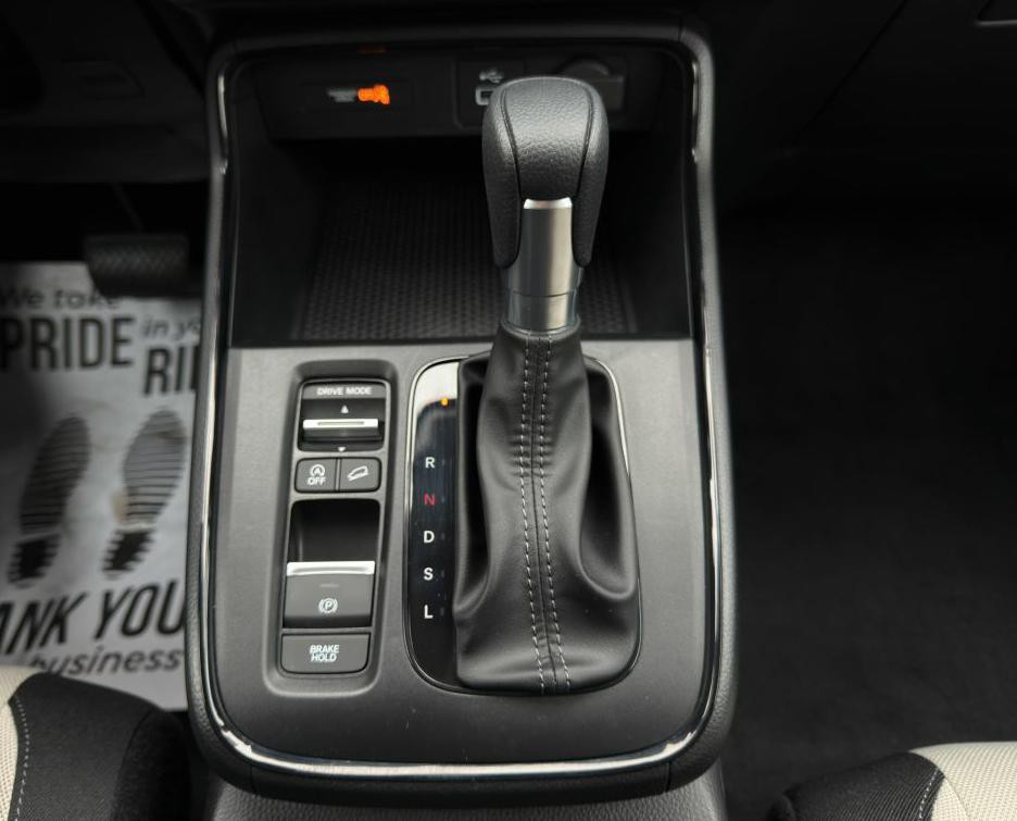 2025 Honda CR-V Image 16
