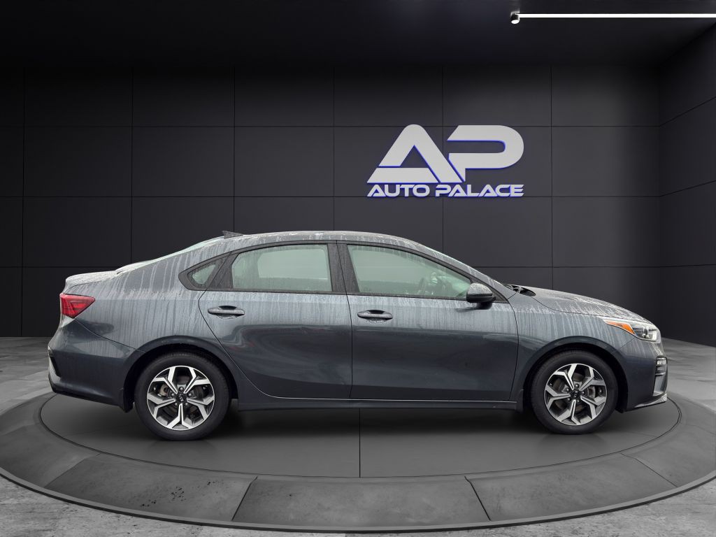 2019 Kia Forte Image 8