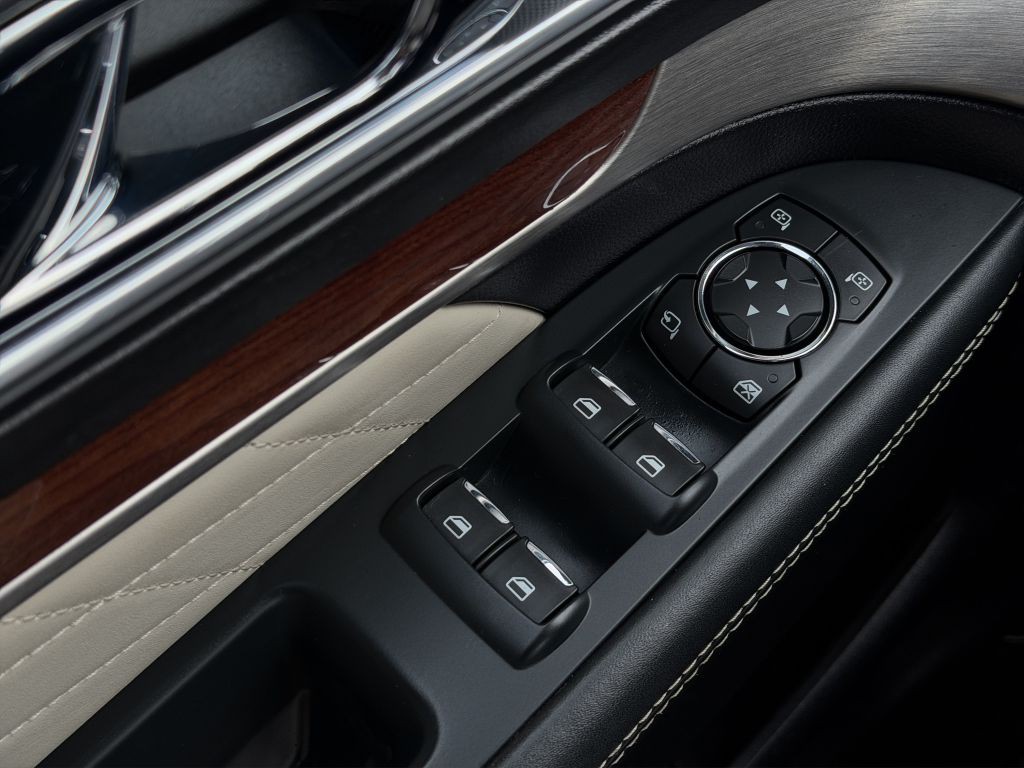 2018 Ford Explorer Image 11