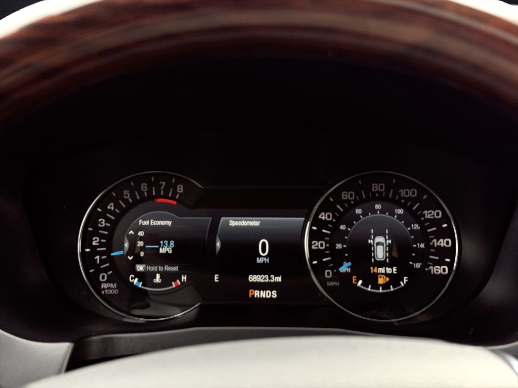 2018 Ford Explorer Image 17