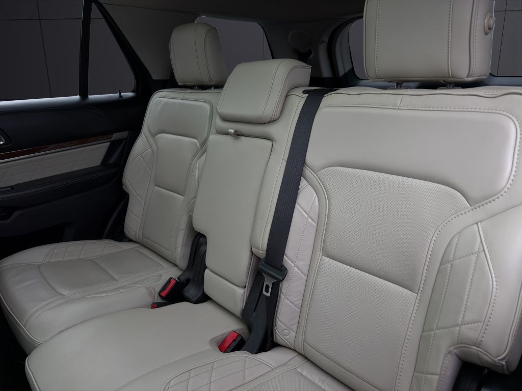 2018 Ford Explorer Image 21