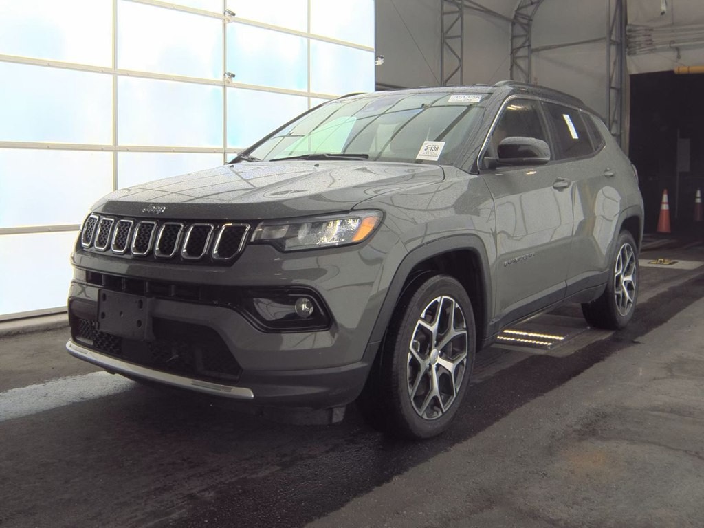 2024 Jeep Compass Image 1