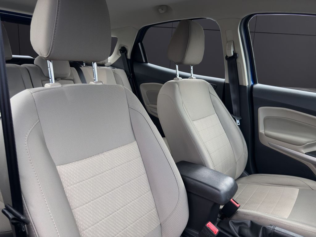 2019 Ford Econoline Image 13