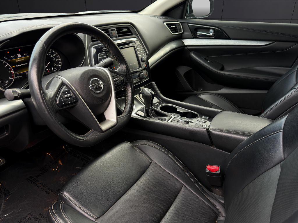 2022 Nissan Maxima Image 12
