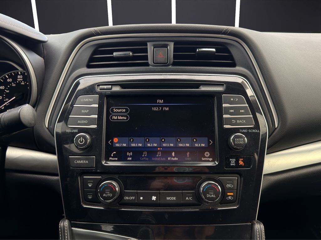 2022 Nissan Maxima Image 16