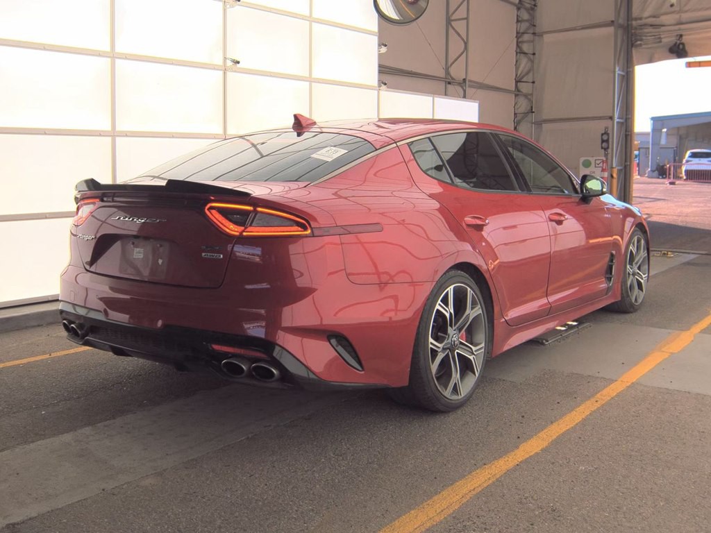 2019 Kia Stinger Image 2