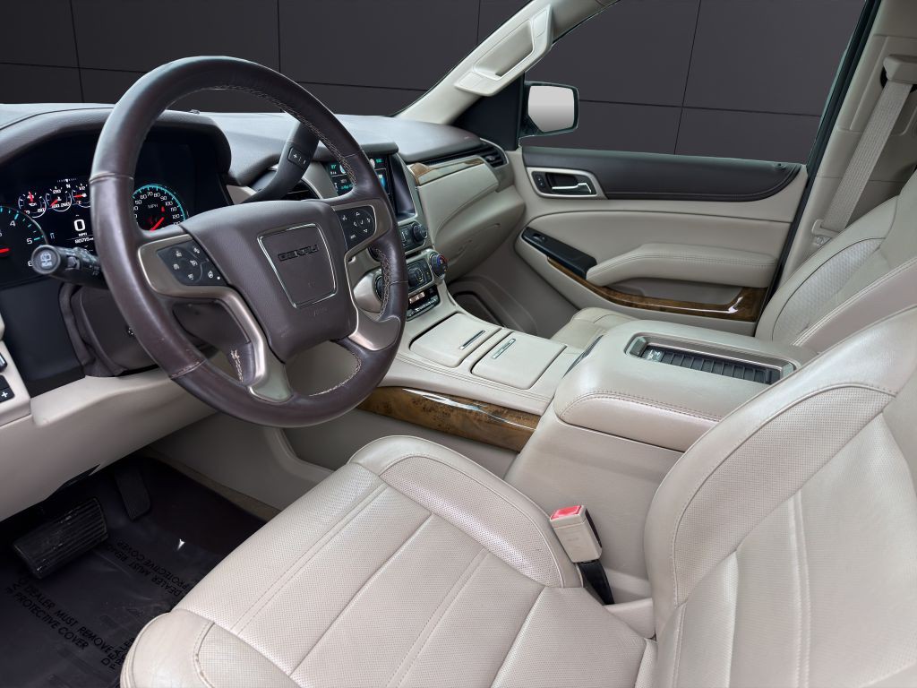 2017 GMC Yukon Image 12