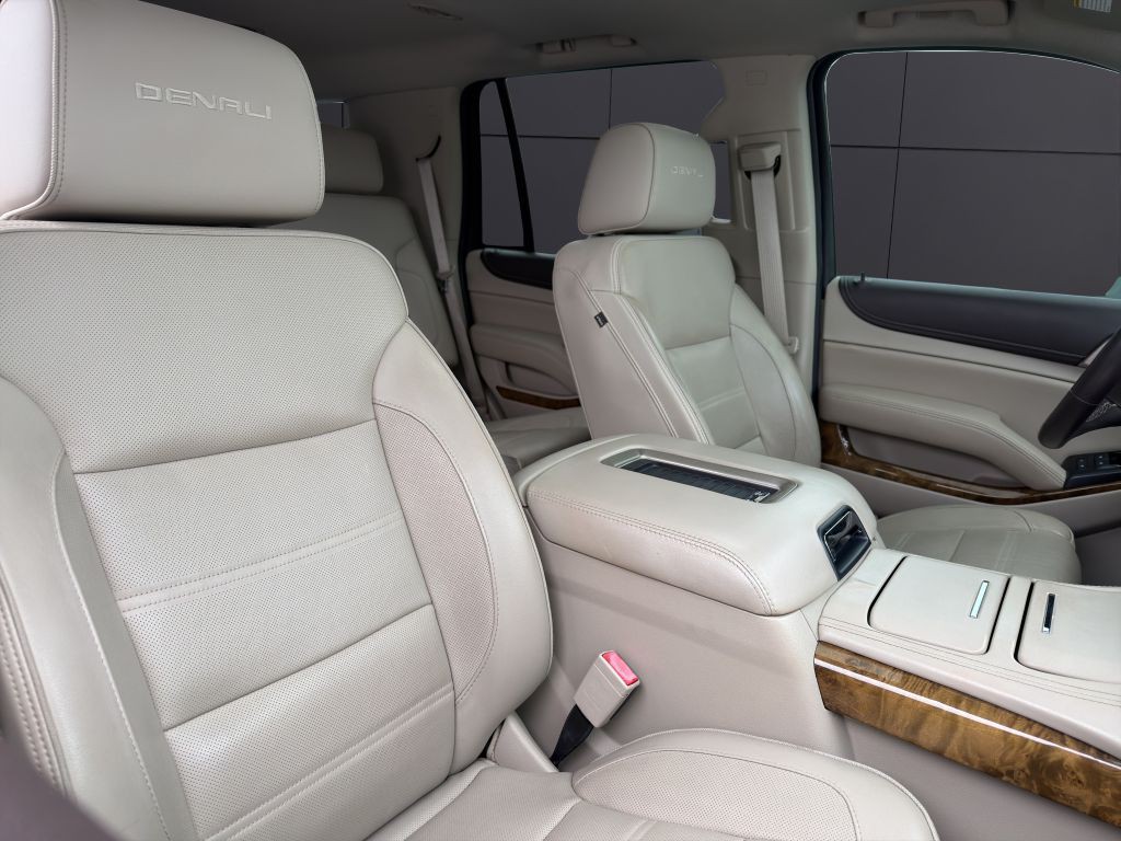 2017 GMC Yukon Image 14