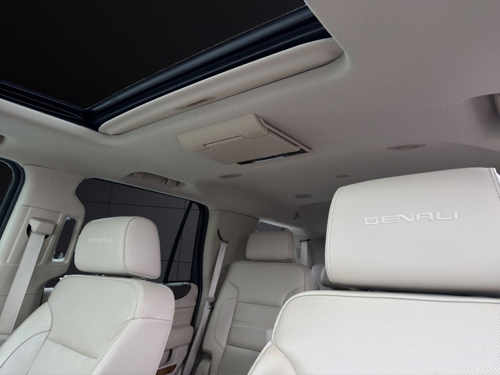 2017 GMC Yukon Image 19