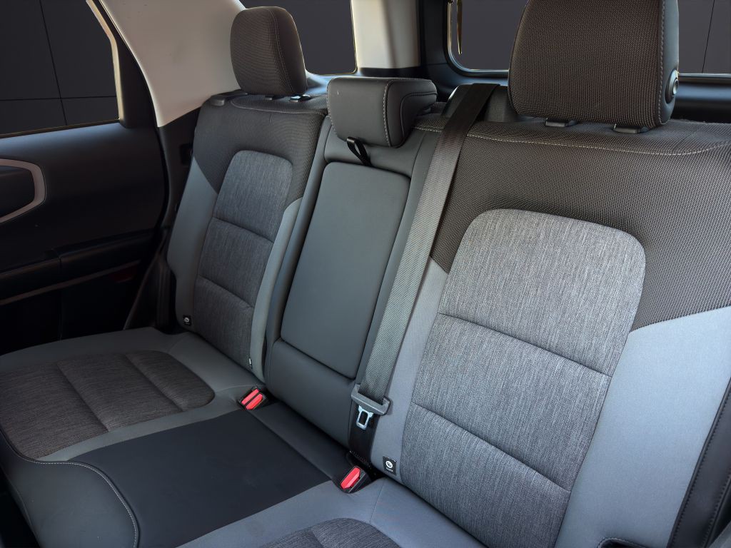 2021 Ford Bronco Image 21