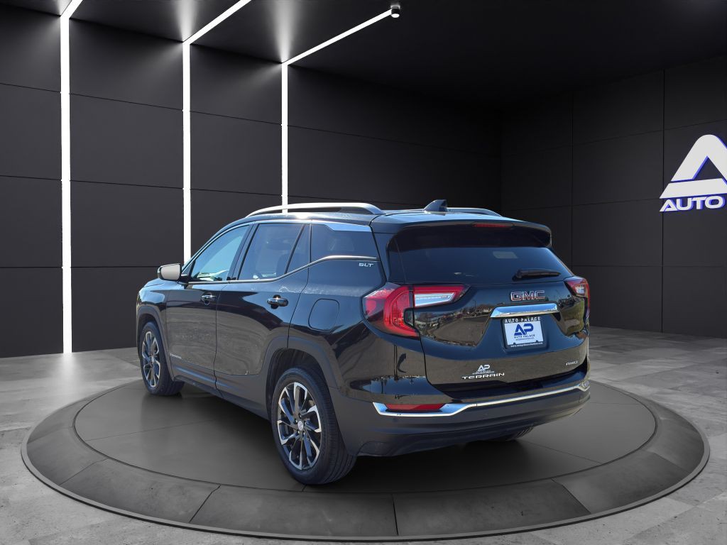 2022 GMC Terrain Image 4