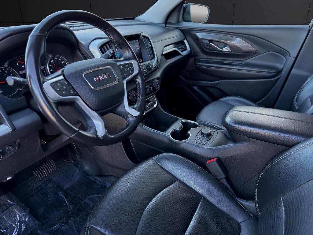 2022 GMC Terrain Image 12