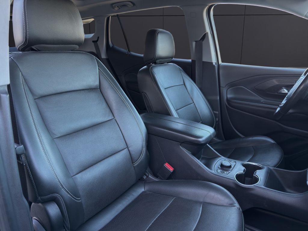 2022 GMC Terrain Image 14