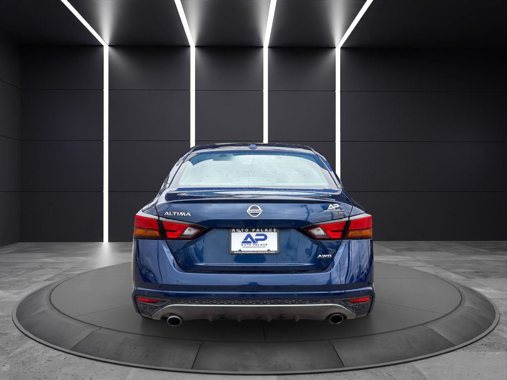 2021 Nissan Altima Image 5