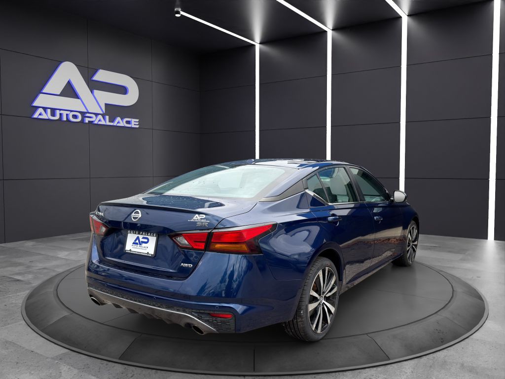 2021 Nissan Altima Image 6