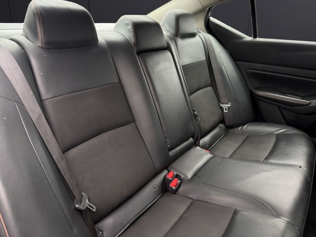 2021 Nissan Altima Image 20