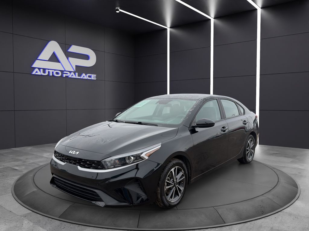 2023 Kia Forte Image 1