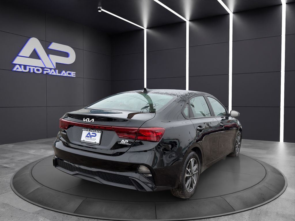 2023 Kia Forte Image 6