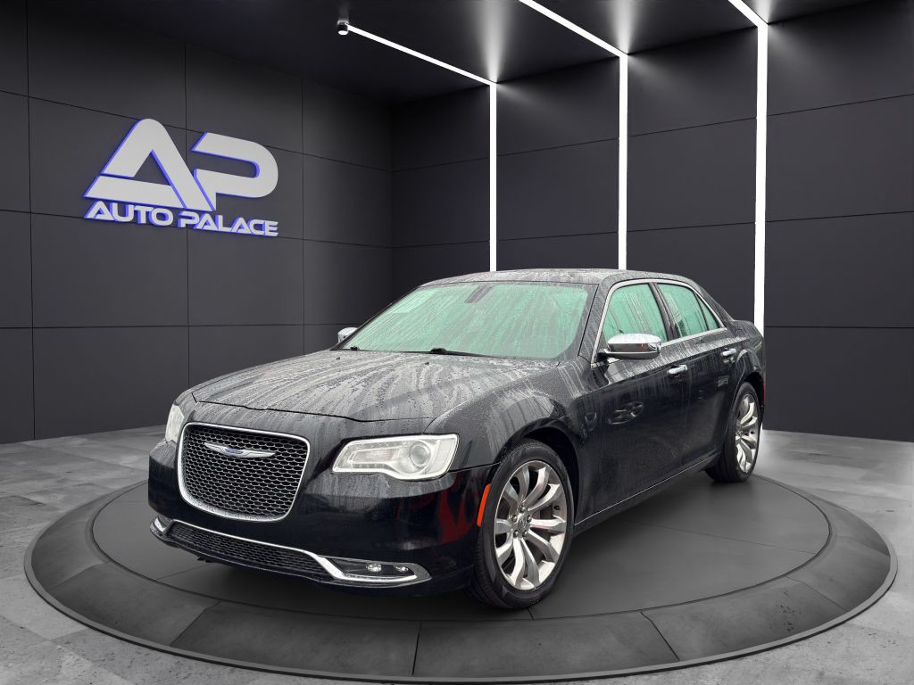 2020 Chrysler 300 Image 1