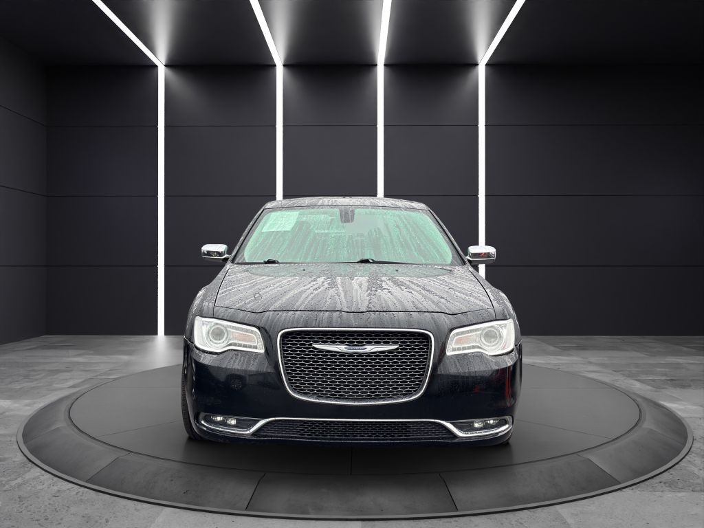2020 Chrysler 300 Image 2