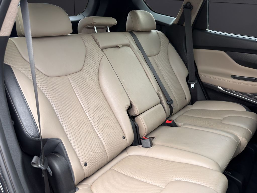 2020 Hyundai Santa Fe Image 21