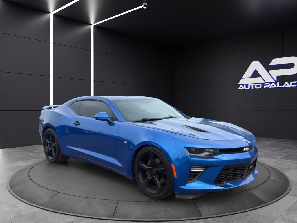 2017 Chevrolet Camaro Image 3