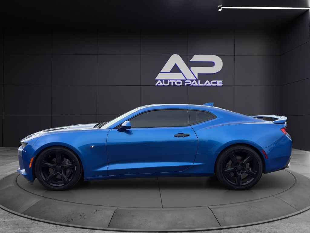 2017 Chevrolet Camaro Image 7