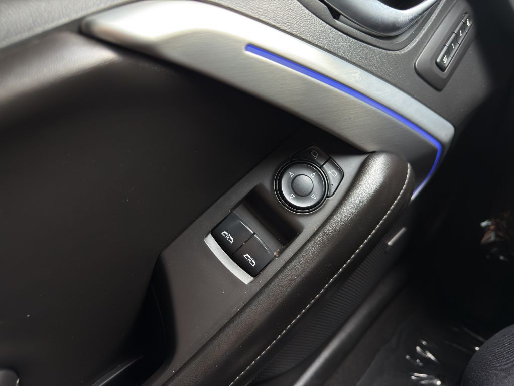 2017 Chevrolet Camaro Image 11